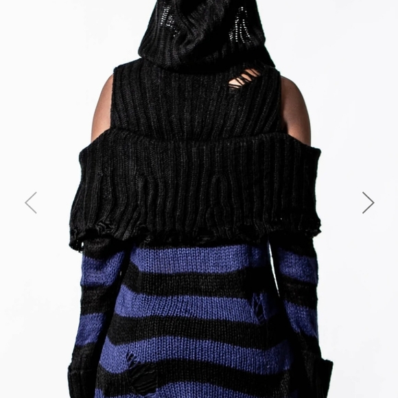 Sapphire Hooded Knit Sweater - Picture 6 of 8